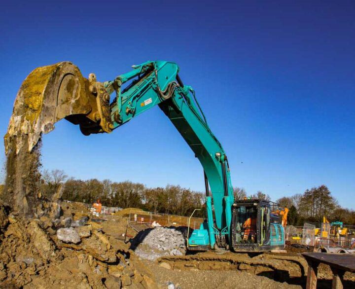 Kobelco SK500LC-10 - Crawler Excavators