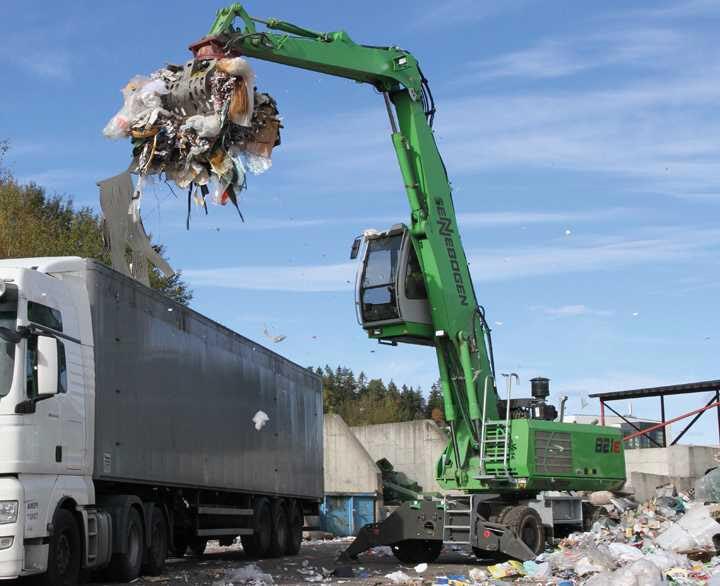 Sennebogen 821E MOBILE - Waste Handlers