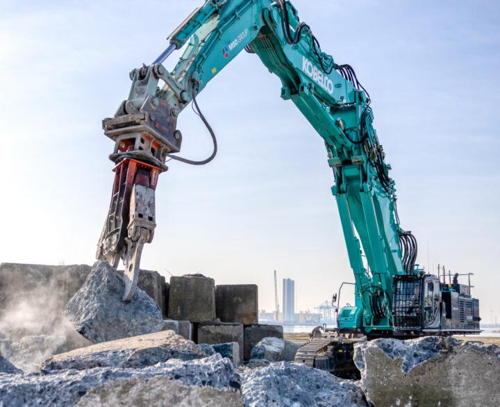 Kobelco SK1300LC-10E - Crawler Excavators