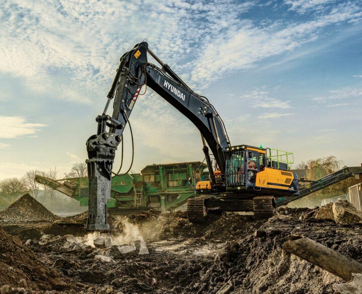 Hyundai HX520A L - Crawler Excavators