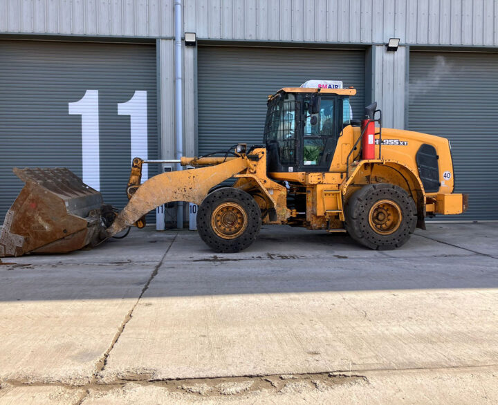 Hyundai HL955XT - Used Wheel Loaders