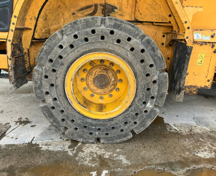 Hyundai HL955XT - Used Wheel Loaders