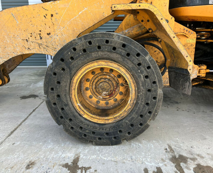 Hyundai HL955XT - Used Wheel Loaders