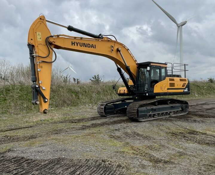 Hyundai HX380L (EX DEMO) - Crawler excavators