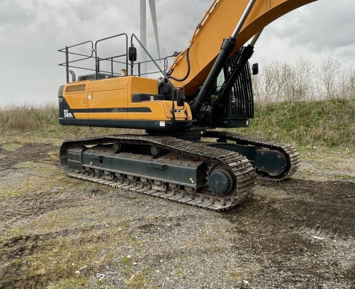 Hyundai HX380L (EX DEMO) - Crawler excavators