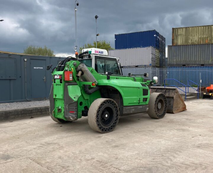 Sennebogen 355E - Telehandlers