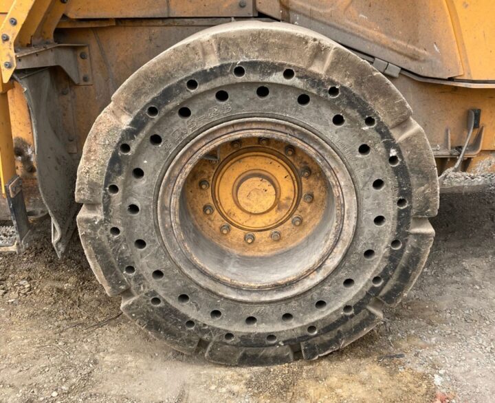 Hyundai HL955XT - Used Wheel Loaders