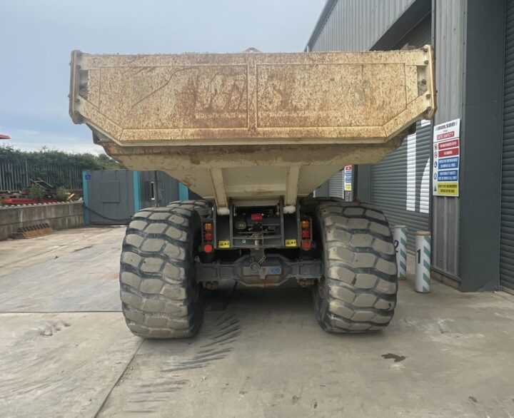 Terex TA300 - Articulated dump trucks