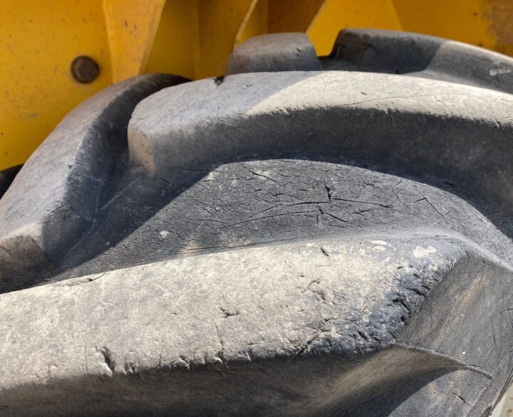 NC SW6 Swivel Skip - Dumpers