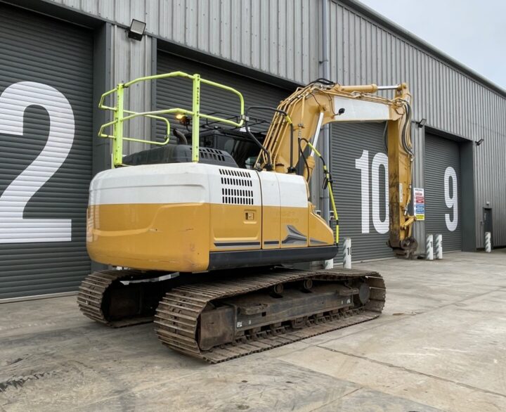 Kobelco SK130LC-11 - Crawler excavators