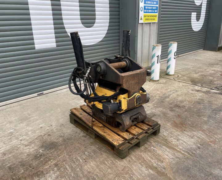 Engcon EC30 - Attachments