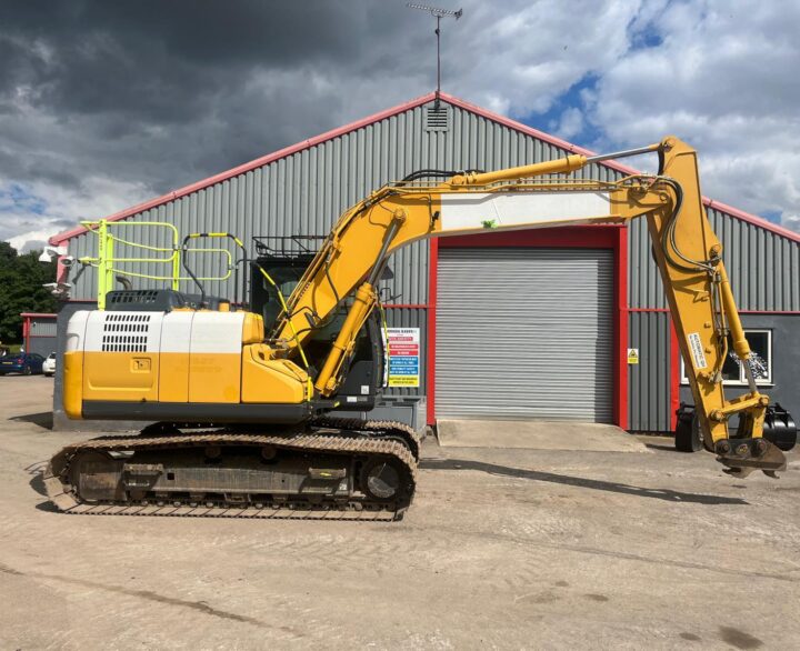 Kobelco SK130LC-11 - Crawler excavators