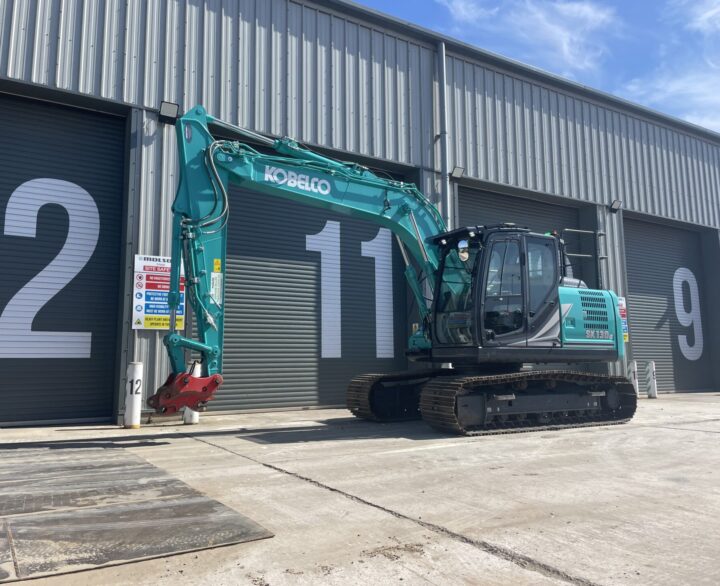 Kobelco SK130LC-11 Ex-DEMO