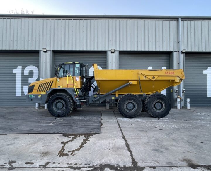 Terex TA300 - Articulated dump trucks