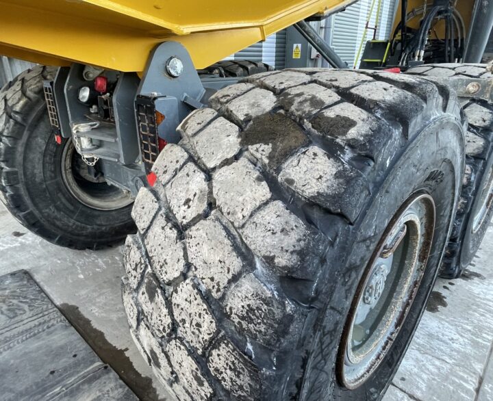 Terex TA300 - Articulated dump trucks