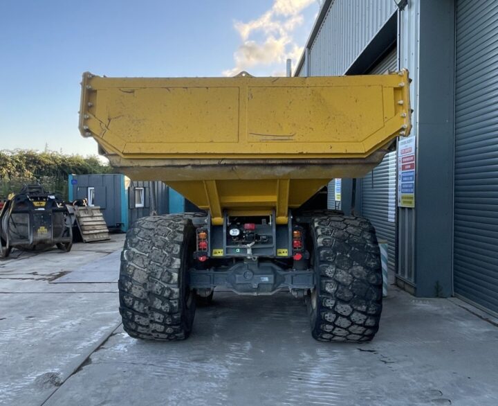 Terex TA300 - Articulated dump trucks