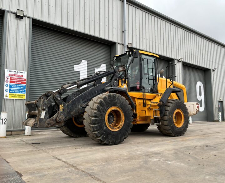 JCB 457HT