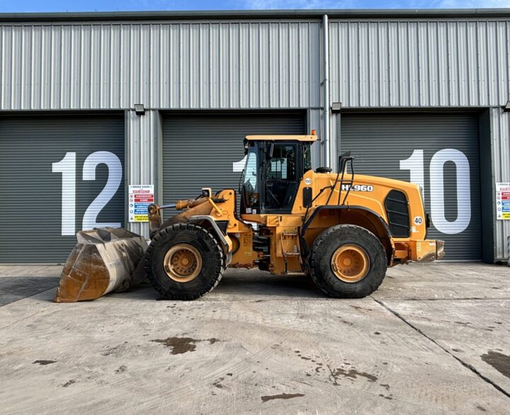 Hyundai HL960 - Used Wheel Loaders