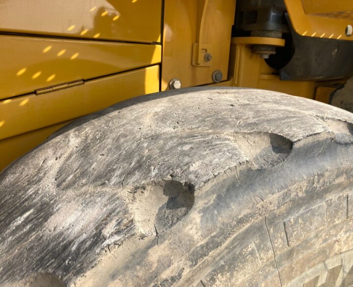 Bell L2106E - Used Wheel Loaders