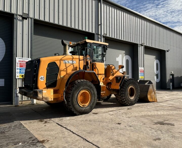 Hyundai HL960 - Used Wheel Loaders