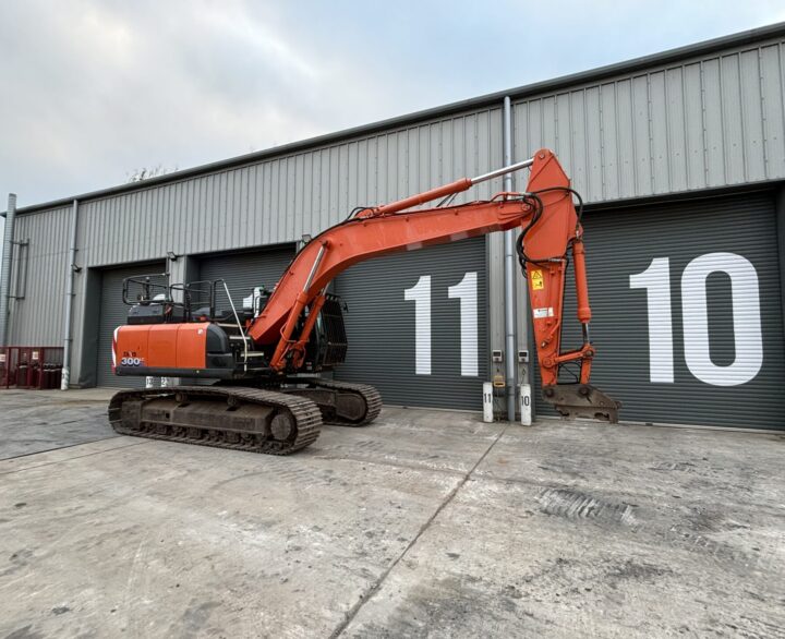 Hitachi ZX300LC-6 - Crawler excavators