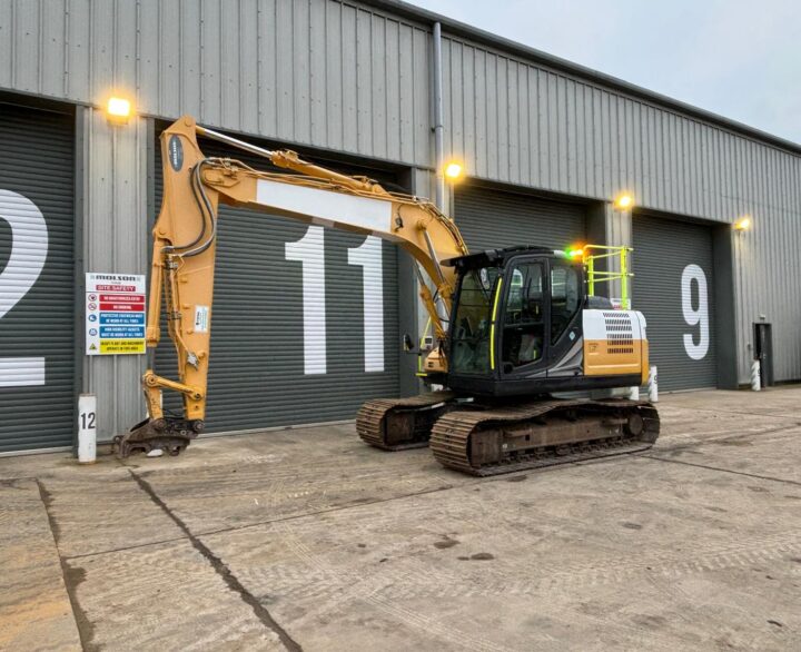 Kobelco SK130LC-11 - Crawler excavators