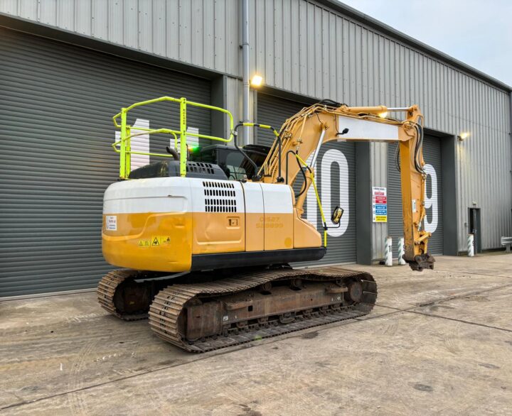 Kobelco SK130LC-11 - Crawler excavators