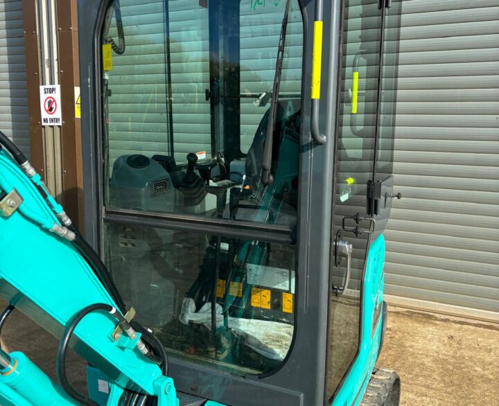 Kobelco SK17SR-3E - Mini Excavators