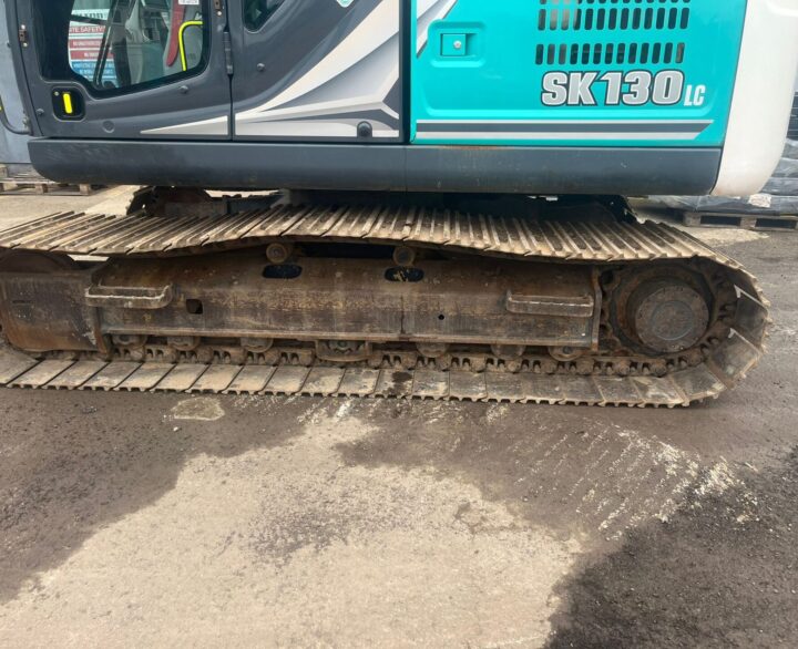 Kobelco SK130LC-11 - Crawler excavators