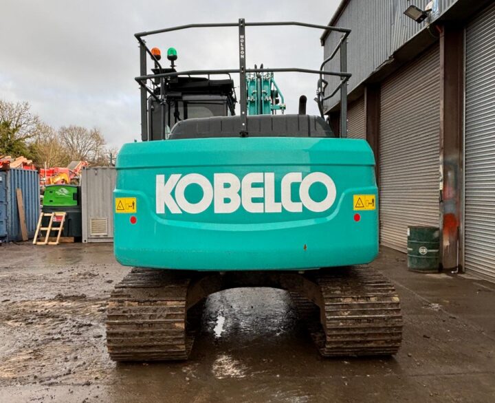 Kobelco SK130LC-11 - Crawler excavators