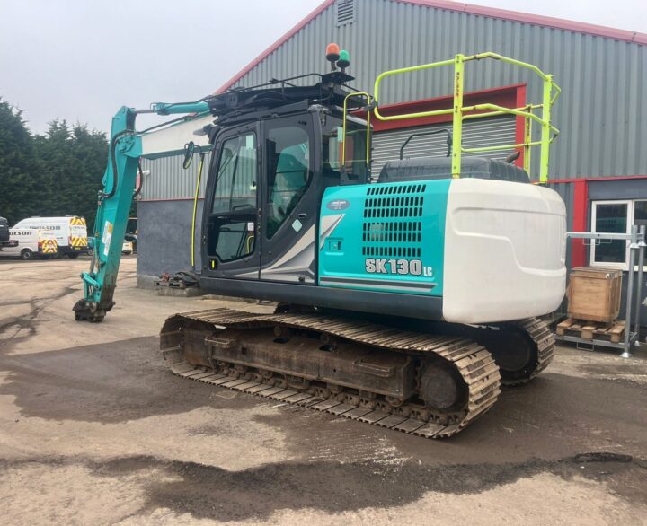 Kobelco SK130LC-11 - Crawler excavators