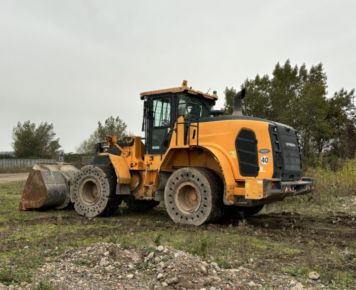 Hyundai HL960A - Used Wheel Loaders