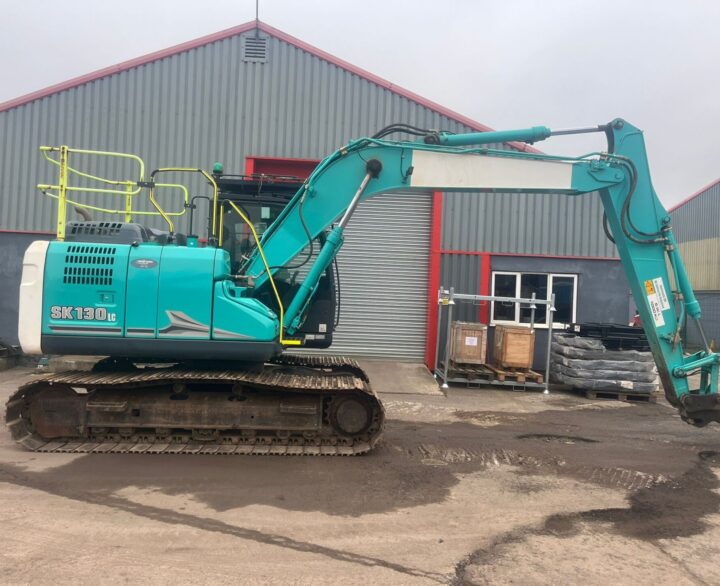 Kobelco SK130LC-11 - Crawler excavators