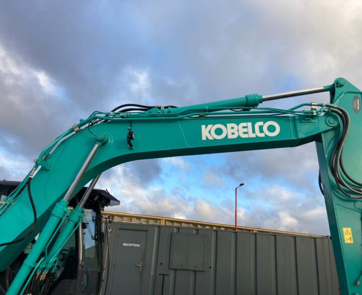 Kobelco SK130LC-11 - Crawler excavators