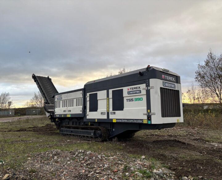 Terex TSS390 - Shredders