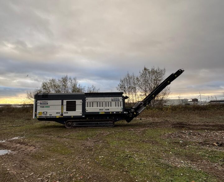 Terex TSS390 - Shredders