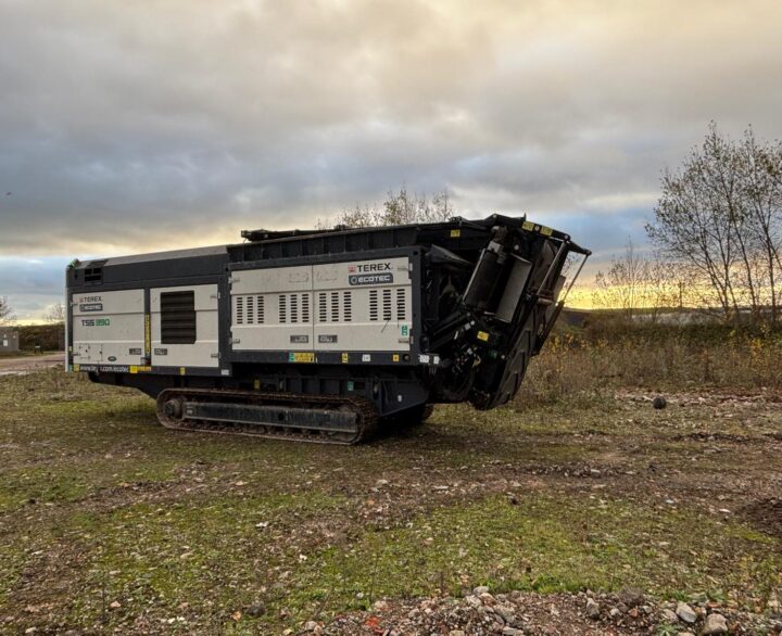 Terex TSS390 - Shredders