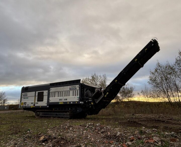 Terex TSS390 - Shredders