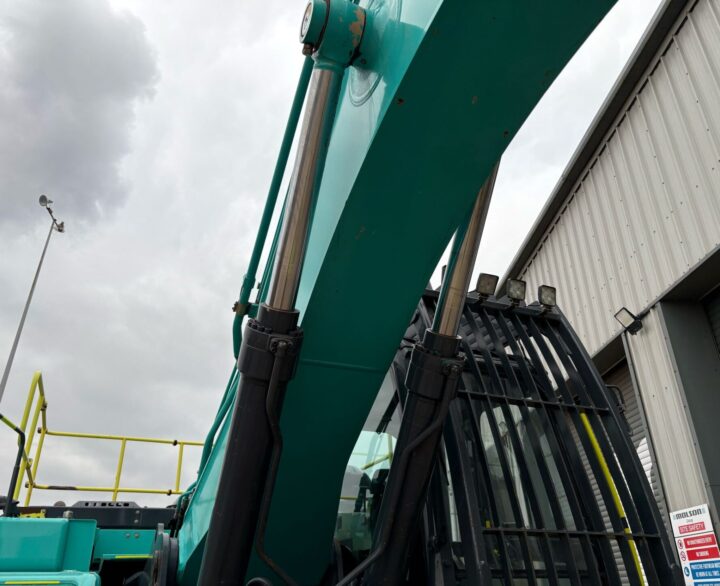 Kobelco SK300LC-10E - Crawler excavators