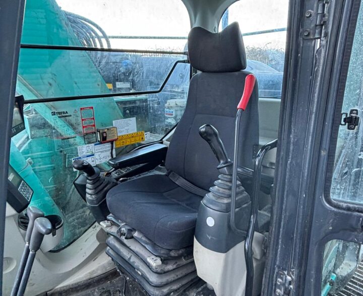 Kobelco SK140SRLC-5 - Crawler excavators