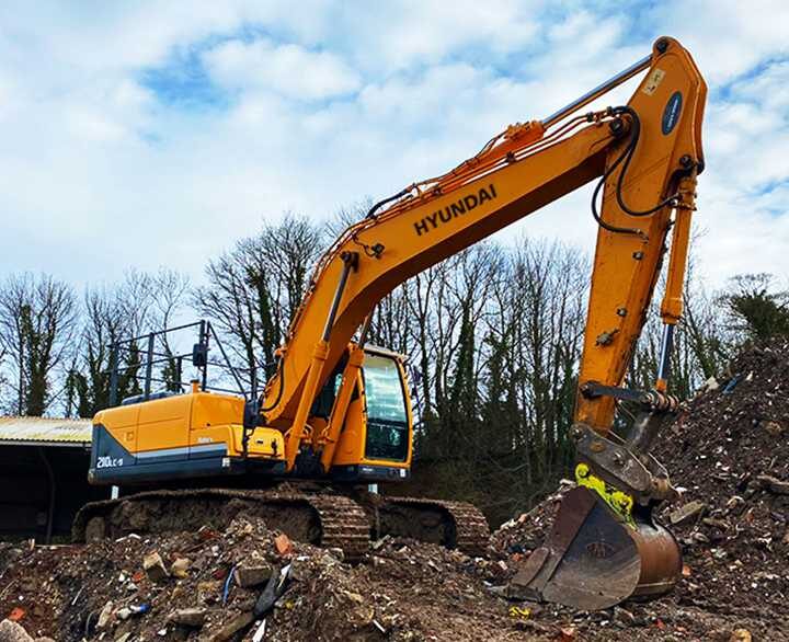 Hyundai crawler excavator