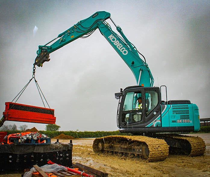 Kobelco SK180LC-10E - Crawler Excavators