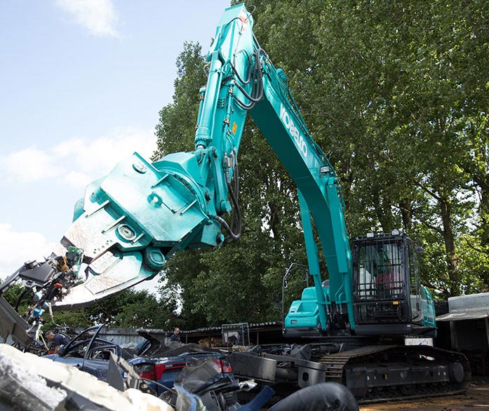 Kobelco SK210D-10