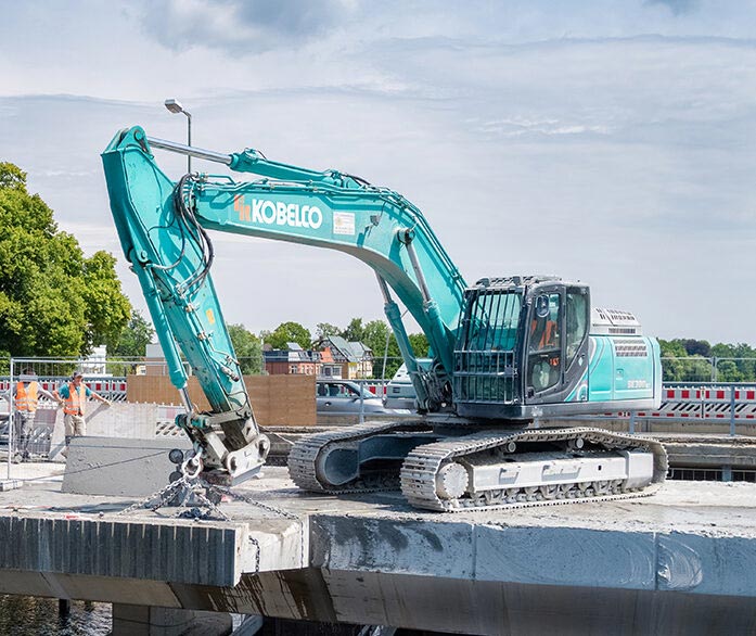 Kobelco SK300LC-10E - Crawler Excavators