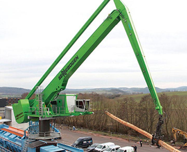 Sennebogen 8100 / 8130EQ - Port Handlers