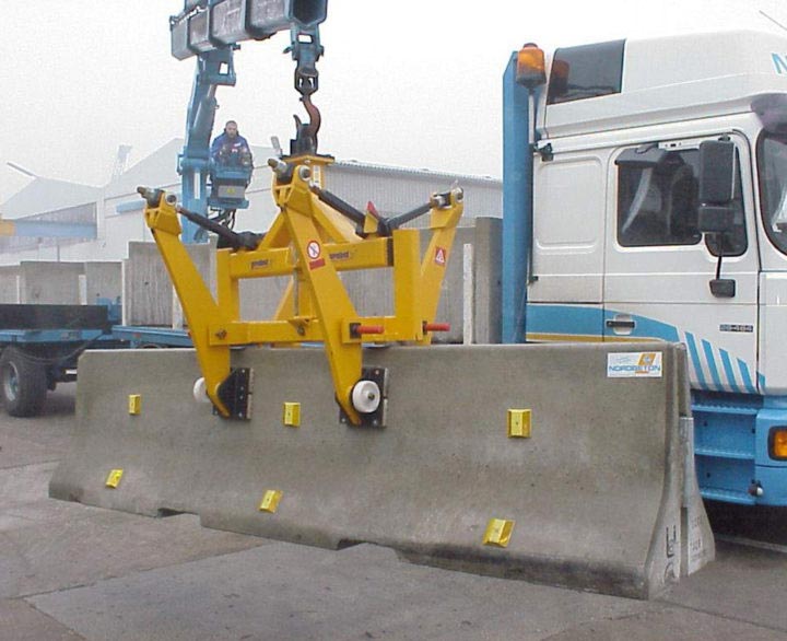 Probst Concrete Highway Divider Clamps