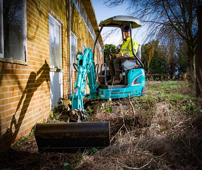 Kobelco SK17SR-3E - Mini Excavators