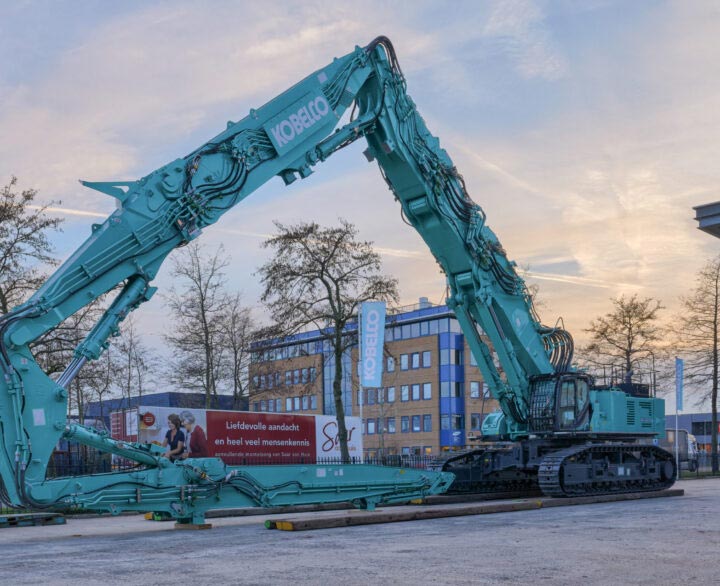 Kobelco SK1300LC-10E - Crawler Excavators