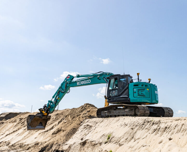 Kobelco SK230SRLC-7 - Crawler Excavators